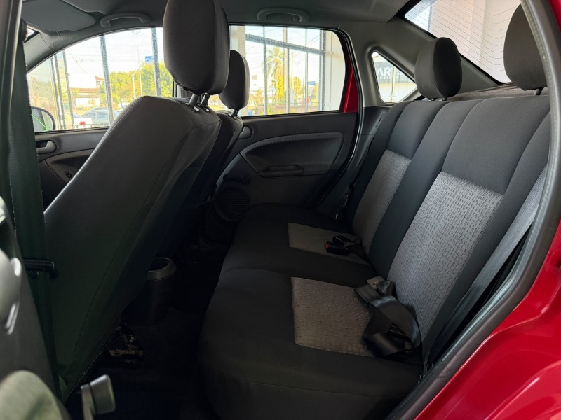 FIESTA 1.6 MPI CLASS SEDAN 8V FLEX 4P MANUAL - 2013 - FELIZ