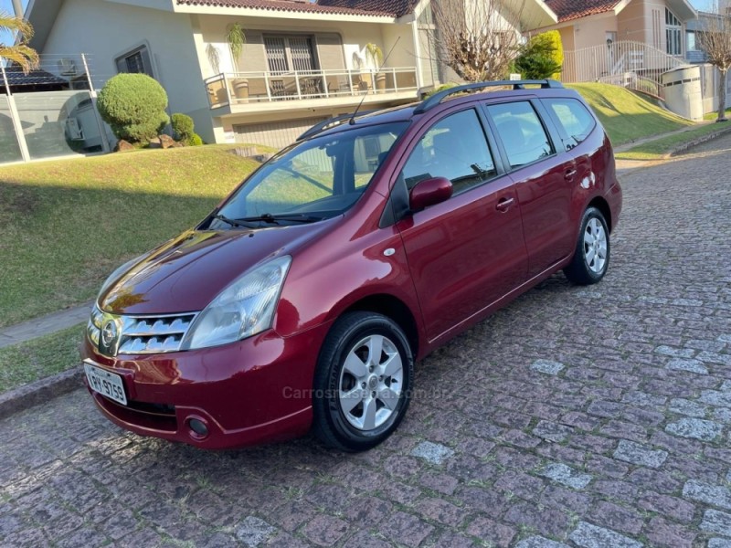 grand livina 1.8 sl 16v flex 4p automatico 2012 porto alegre