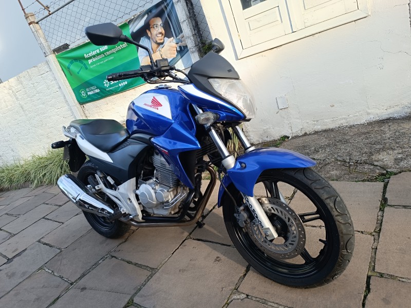 CB 300R ABS - 2014 - BENTO GONçALVES