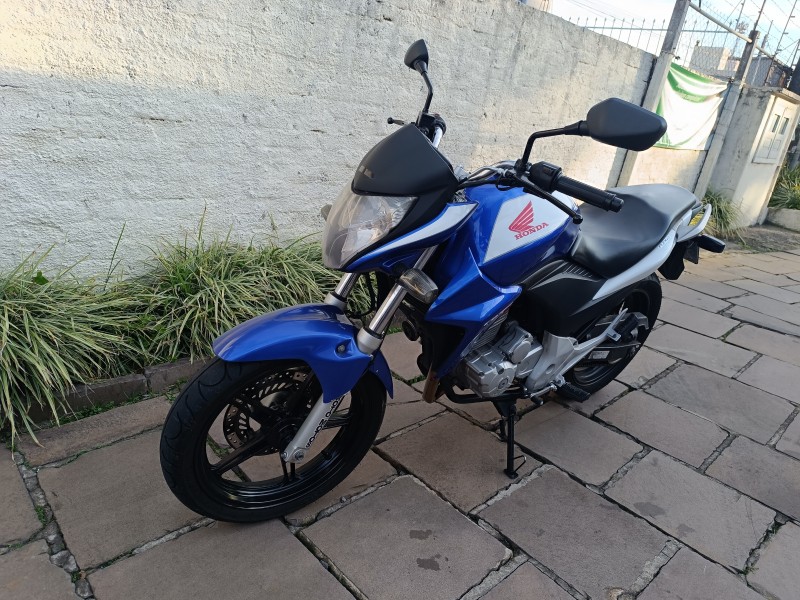 CB 300R ABS - 2014 - BENTO GONçALVES