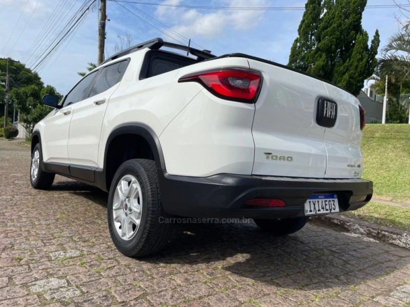 TORO 1.8 16V EVO FLEX FREEDOM ROAD AUTOMÁTICO - 2017 - PORTO ALEGRE