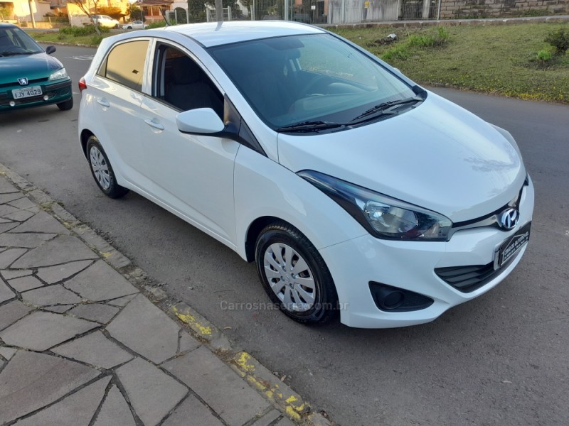 HB20 1.0 COMFORT PLUS 12V FLEX 4P MANUAL - 2013 - NOVA PRATA