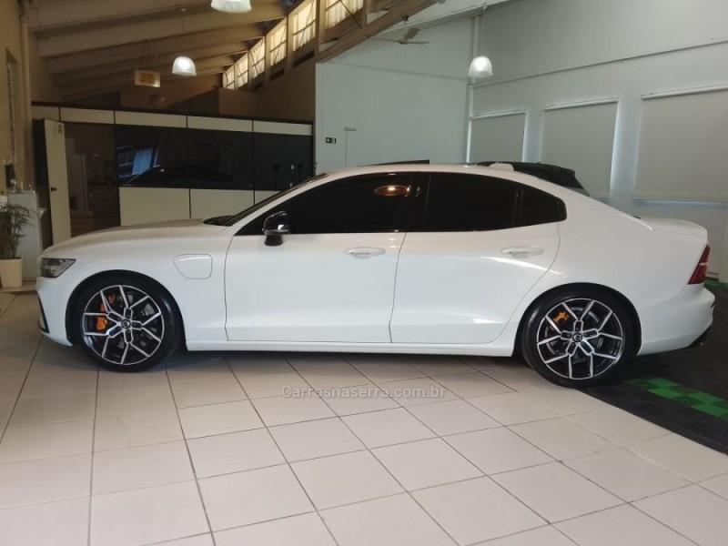 S60 2.0 T8 R-DESIGN HÍBRIDO 4P AUTOMÁTICO - 2021 - NOVO HAMBURGO