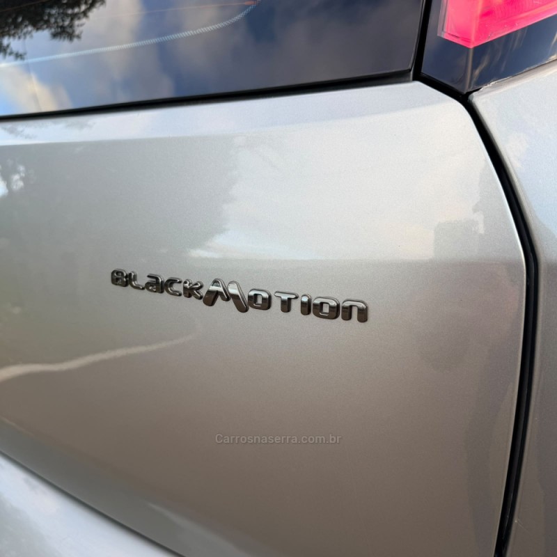 PUNTO 1.8 BLACKMOTION 16V FLEX 4P AUTOMATIZADO - 2016 - VACARIA