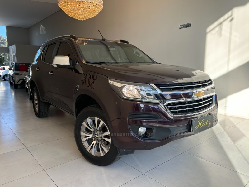 TRAILBLAZER 2.8 LTZ 4X4 16V TURBO DIESEL 4P AUTOMÁTICO - 2017 - CANELA
