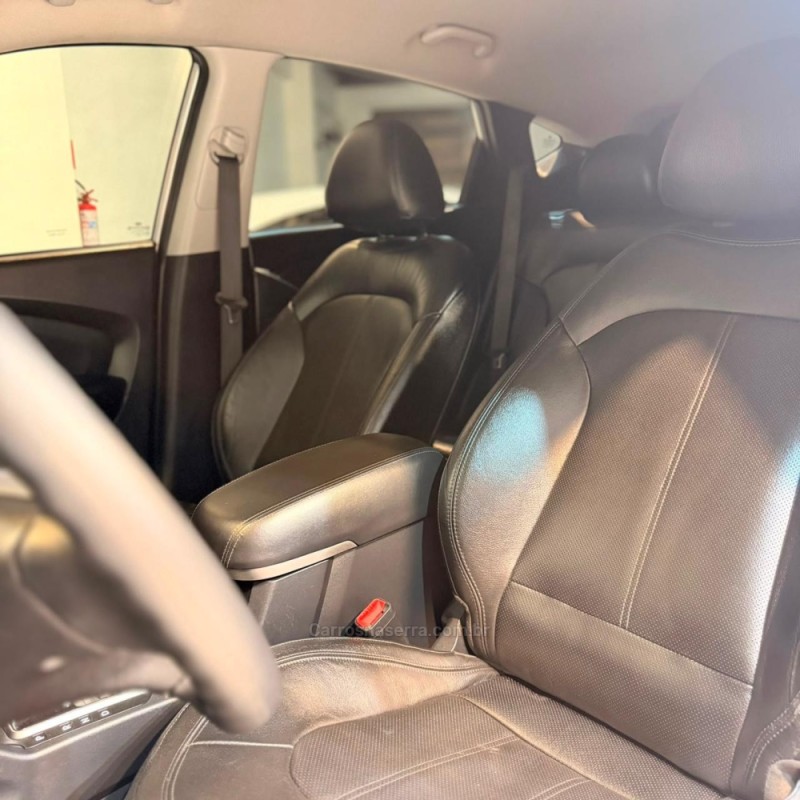 IX35 2.0 MPFI GLS 4X2 16V GASOLINA 4P AUTOMÁTICO - 2011 - NOVO HAMBURGO