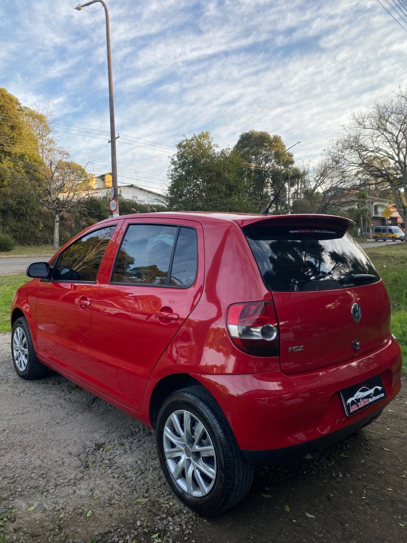 FOX 1.0 ITREND 8V FLEX 4P MANUAL - 2009 - CAXIAS DO SUL