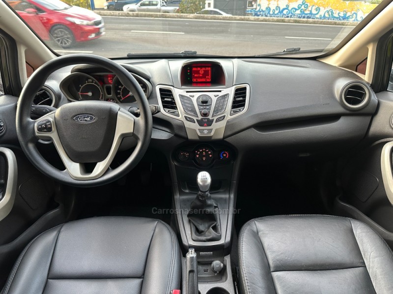 FIESTA 1.6 SE HATCH 16V FLEX 4P MANUAL - 2012 - CAXIAS DO SUL
