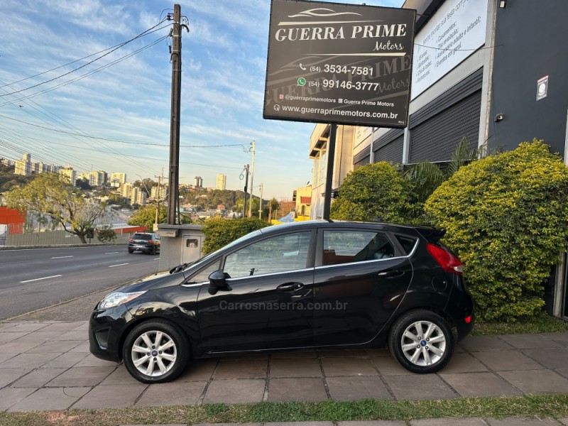 FIESTA 1.6 SE HATCH 16V FLEX 4P MANUAL - 2012 - CAXIAS DO SUL