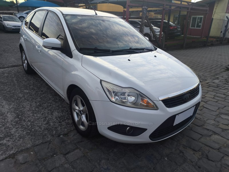 focus 1.6 glx sedan 8v flex 4p manual 2012 farroupilha