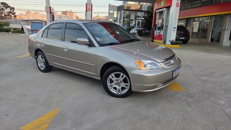 CIVIC 1.7 LX 16V GASOLINA 4P AUTOMÁTICO - 2002 - CAXIAS DO SUL