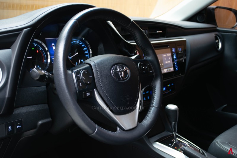 COROLLA 2.0 XEI 16V FLEX 4P AUTOMÁTICO - 2019 - GARIBALDI
