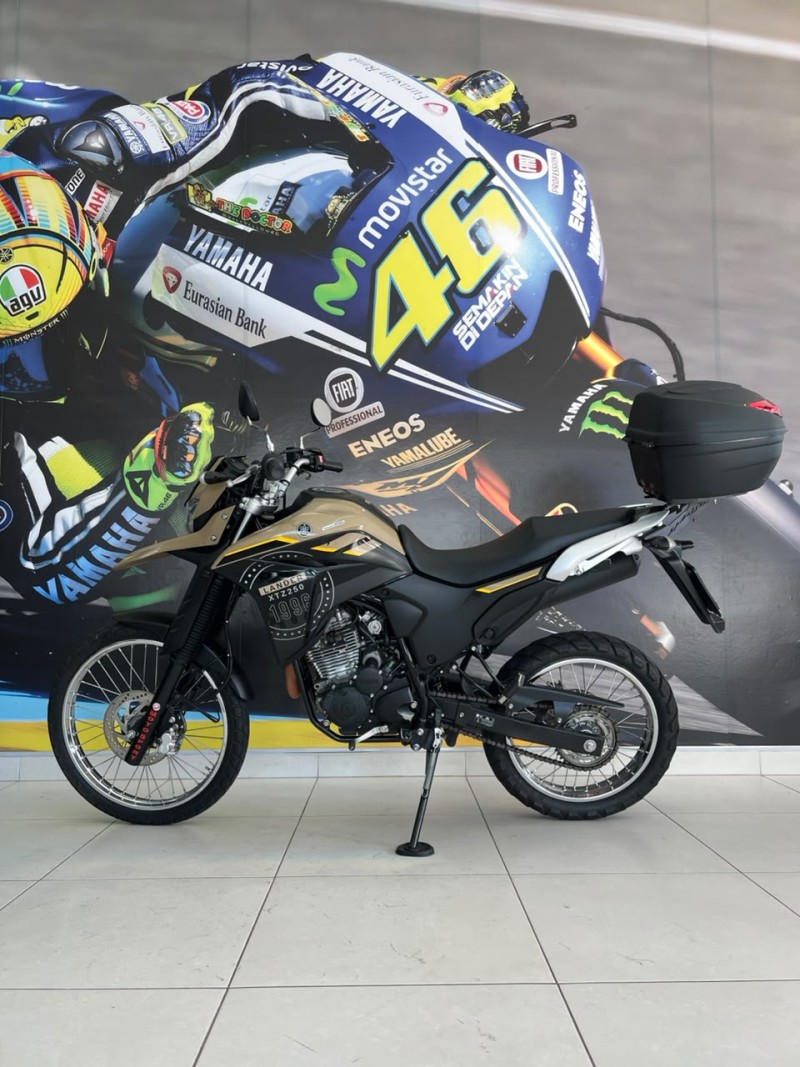 XTZ 250 LANDER - 2023 - PASSO FUNDO