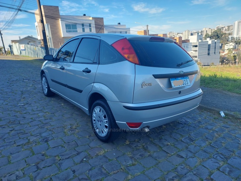 FOCUS 1.6 GL 8V GASOLINA 4P MANUAL - 2008 - CAXIAS DO SUL