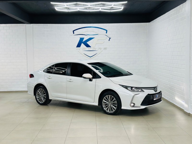 COROLLA 2.0 XEI 16V FLEX 4P AUTOMÁTICO - 2024 - NOVO HAMBURGO