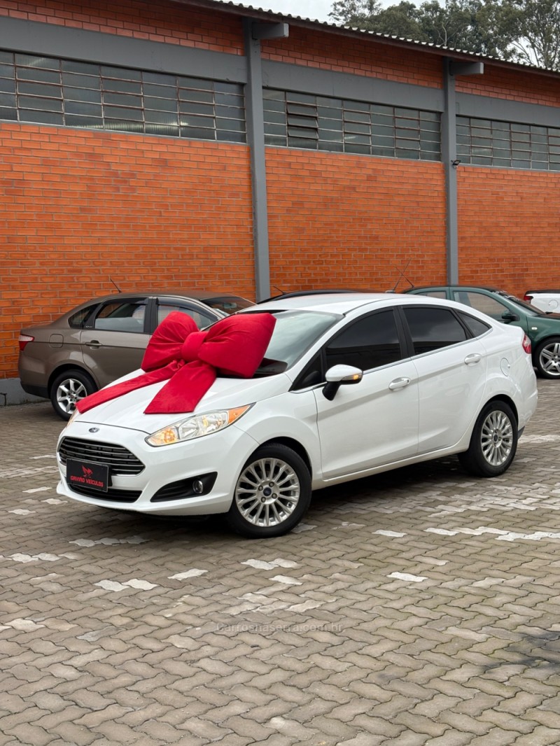 fiesta 1.6 titanium sedan 16v flex 4p automatico 2014 caxias do sul