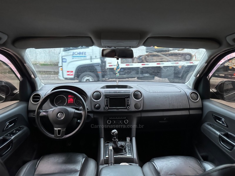 AMAROK 2.0 SE 4X4 CD 16V TURBO INTERCOOLER DIESEL 4P MANUAL - 2013 - CAXIAS DO SUL