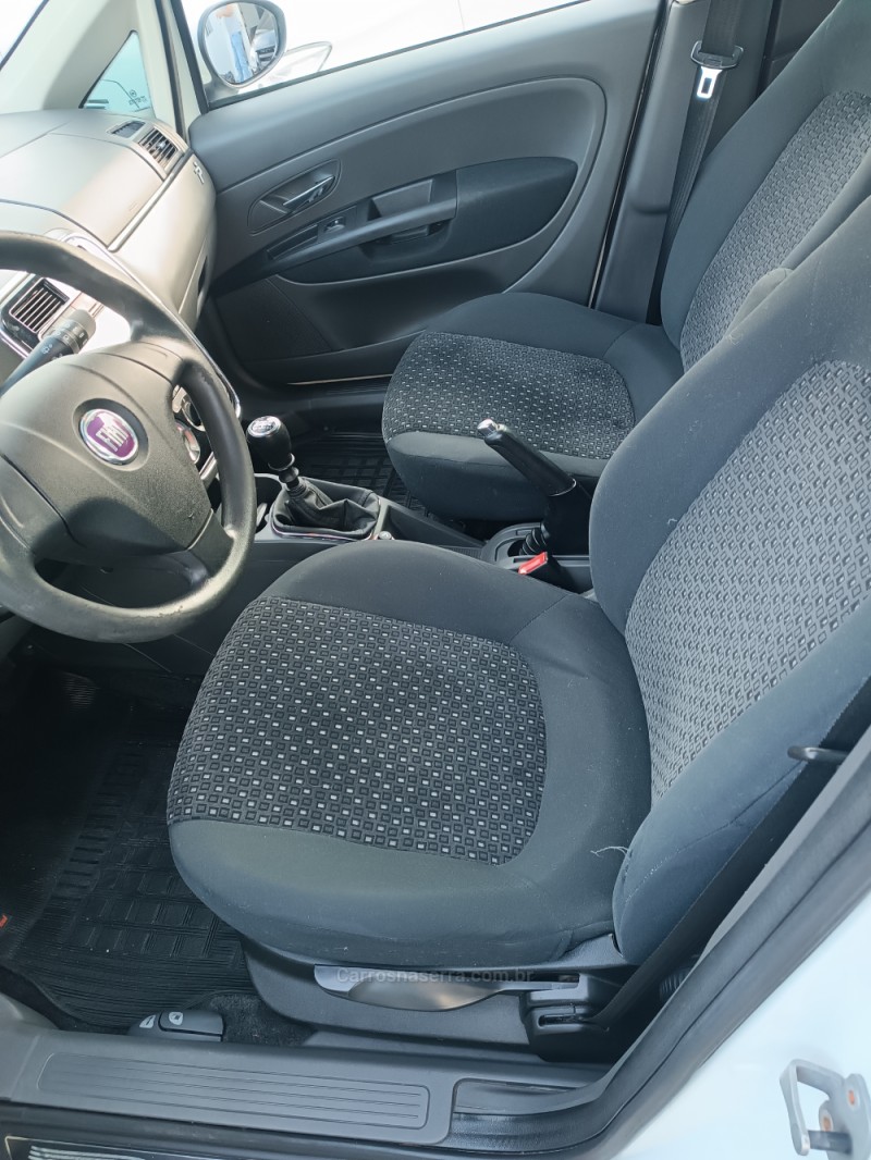 PUNTO 1.8 HLX 8V FLEX 4P MANUAL - 2008 - CAXIAS DO SUL