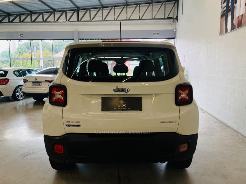RENEGADE 2.0 16V TURBO DIESEL SPORT 4P 4X4 AUTOMÁTICO - 2016 - CAXIAS DO SUL