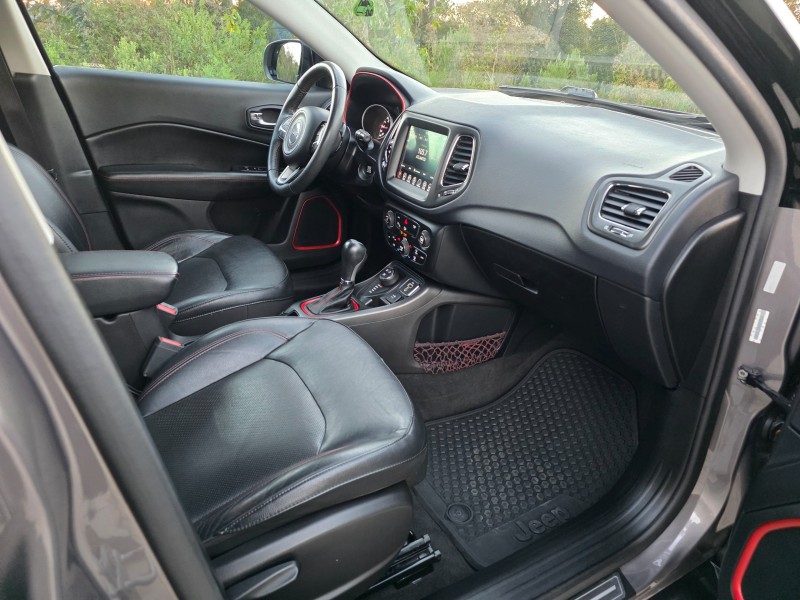 COMPASS 2.0 16V DIESEL TRAILHAWK 4X4 AUTOMÁTICO - 2019 - BENTO GONçALVES
