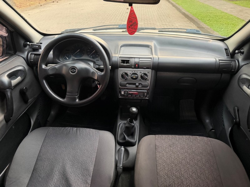 CORSA 1.0 MPFI CLASSIC 8V GASOLINA 4P MANUAL - 2003 - CAXIAS DO SUL