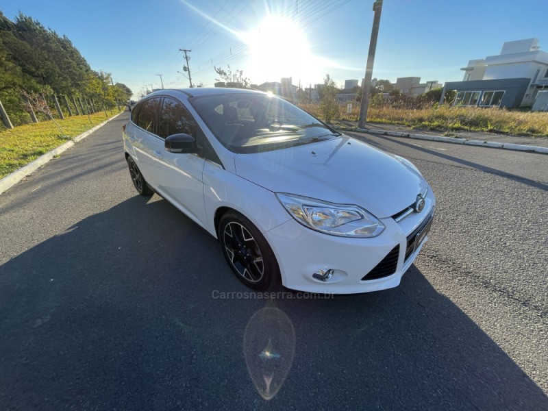 FOCUS 2.0 TITANIUM 16V FLEX 4P AUTOMÁTICO - 2016 - BENTO GONçALVES