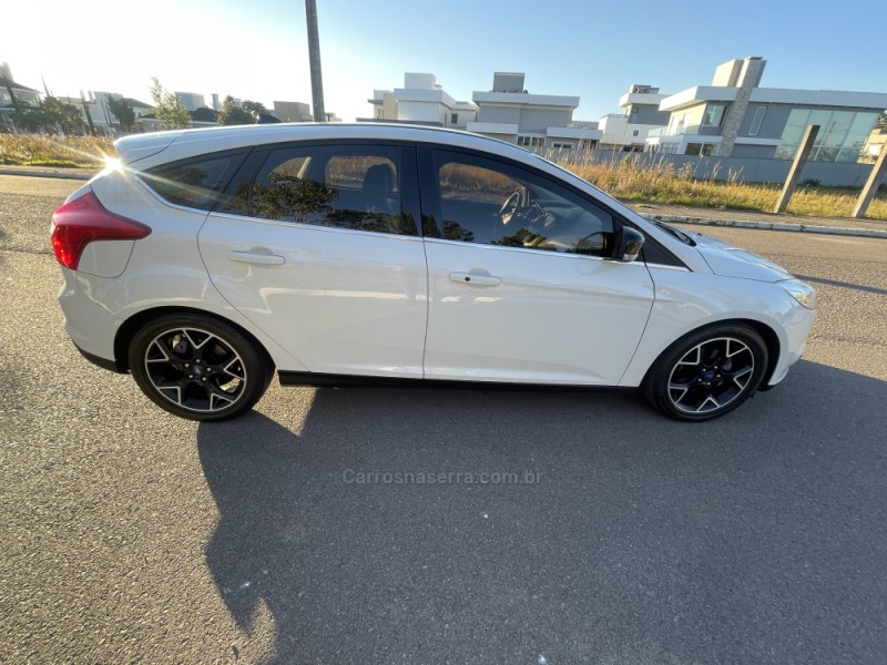 FOCUS 2.0 TITANIUM 16V FLEX 4P AUTOMÁTICO - 2016 - BENTO GONçALVES