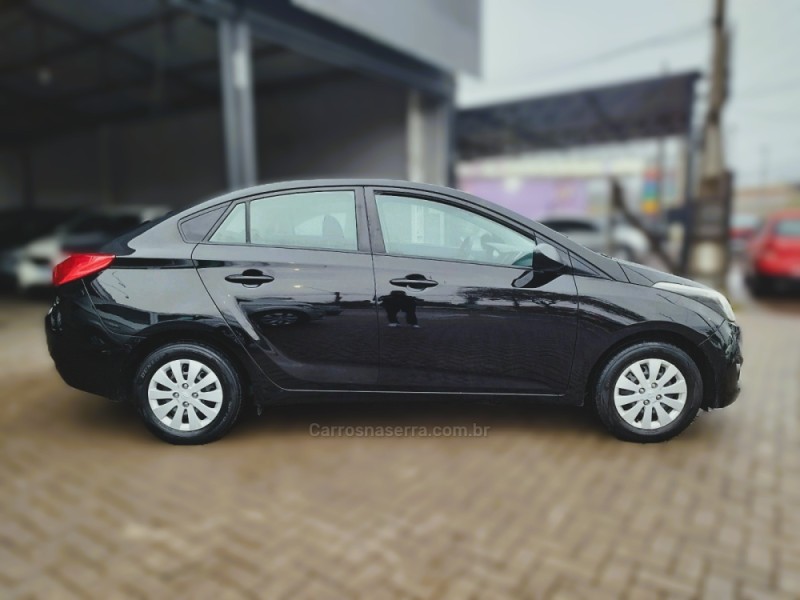 HB20S 1.0 COMFORT 12V FLEX 4P MANUAL - 2014 - NOVO HAMBURGO