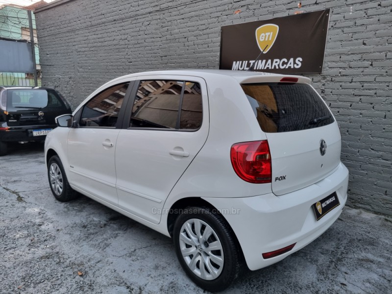 FOX 1.0 MI PLUS 8V GASOLINA 4P MANUAL - 2013 - CAXIAS DO SUL