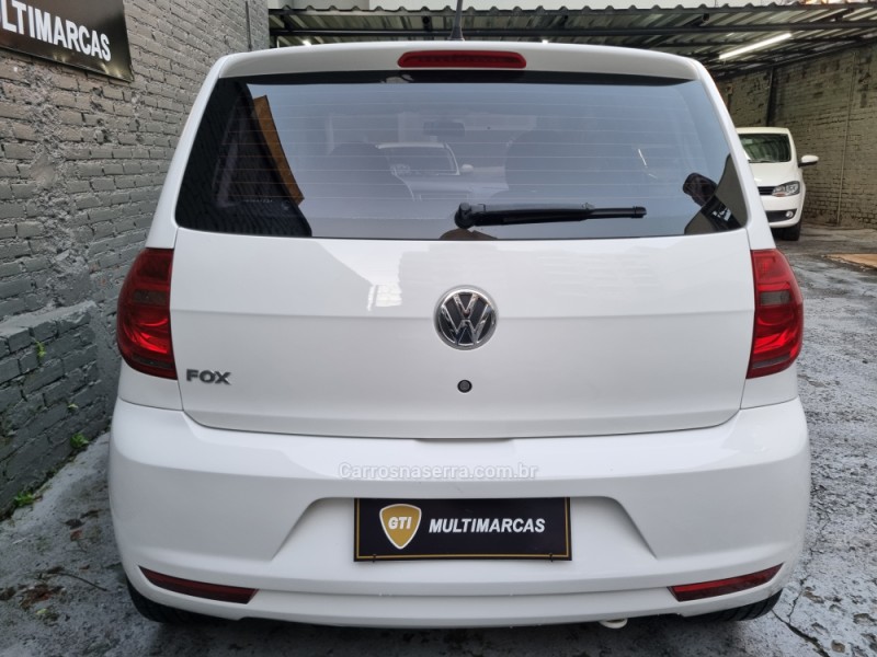 FOX 1.0 MI PLUS 8V GASOLINA 4P MANUAL - 2013 - CAXIAS DO SUL