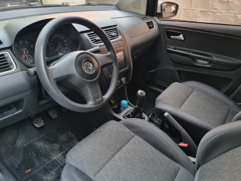 FOX 1.0 MI PLUS 8V GASOLINA 4P MANUAL - 2013 - CAXIAS DO SUL