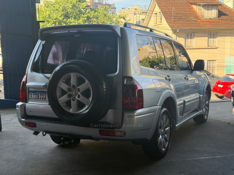 PAJERO FULL 3.8 HPE 4X4 V6 24V GASOLINA 4P AUTOMÁTICO - 2007 - CAXIAS DO SUL