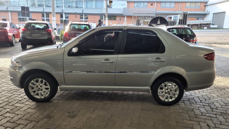 SIENA 1.4 MPI ELX 8V FLEX 4P MANUAL - 2008 - GARIBALDI