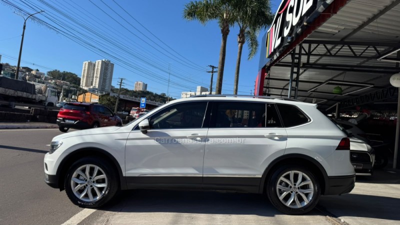 TIGUAN 1.4 ALLSPACE COMFORT 250 TSI FLEX 4P - 2020 - CAXIAS DO SUL