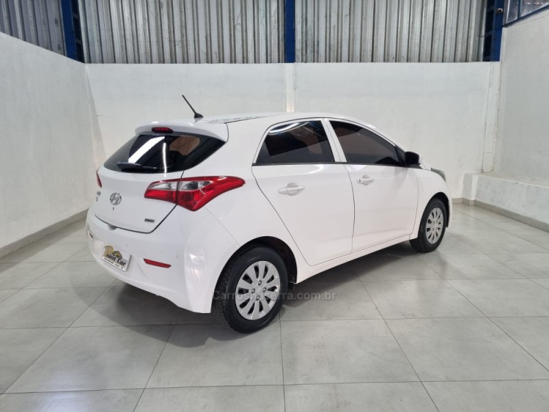HB20 1.0 COMFORT 12V FLEX 4P MANUAL - 2014 - VACARIA