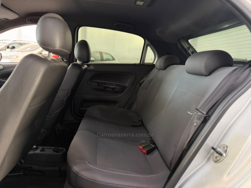 GOL 1.6 MI RALLYE 8V FLEX 4P MANUAL G.V - 2012 - VACARIA