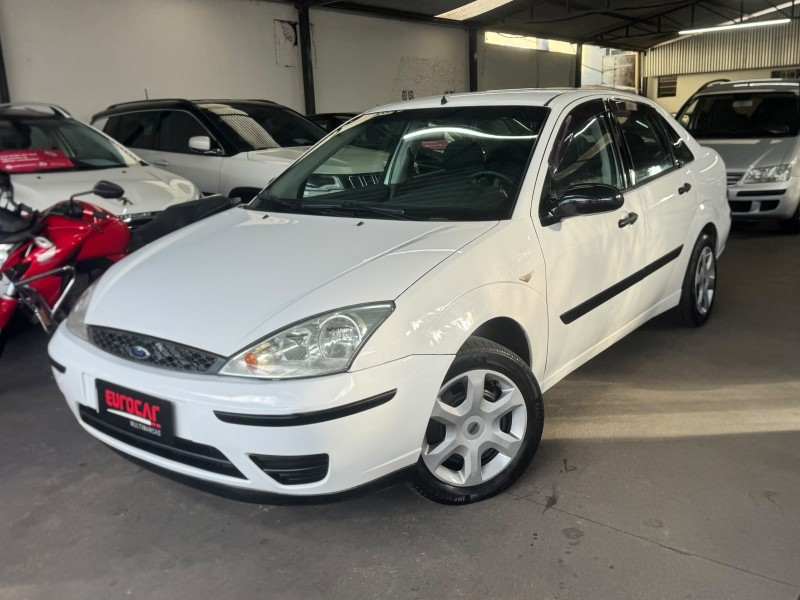 focus 1.6 s sedan 16v flex 4p manual 2005 caxias do sul