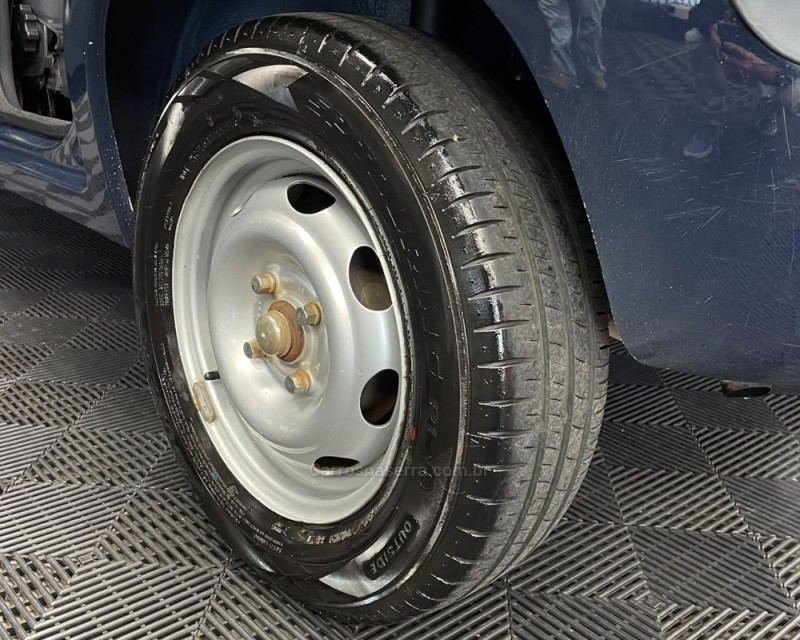 CELTA 1.0 MPFI SPIRIT 8V FLEX 4P MANUAL - 2005 - VACARIA