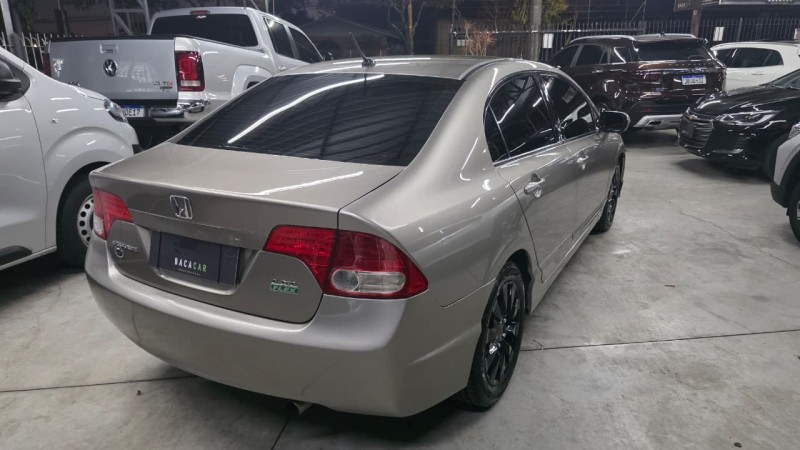 CIVIC 1.8 LXS 16V GASOLINA 4P AUTOMÁTICO - 2007 - CAXIAS DO SUL