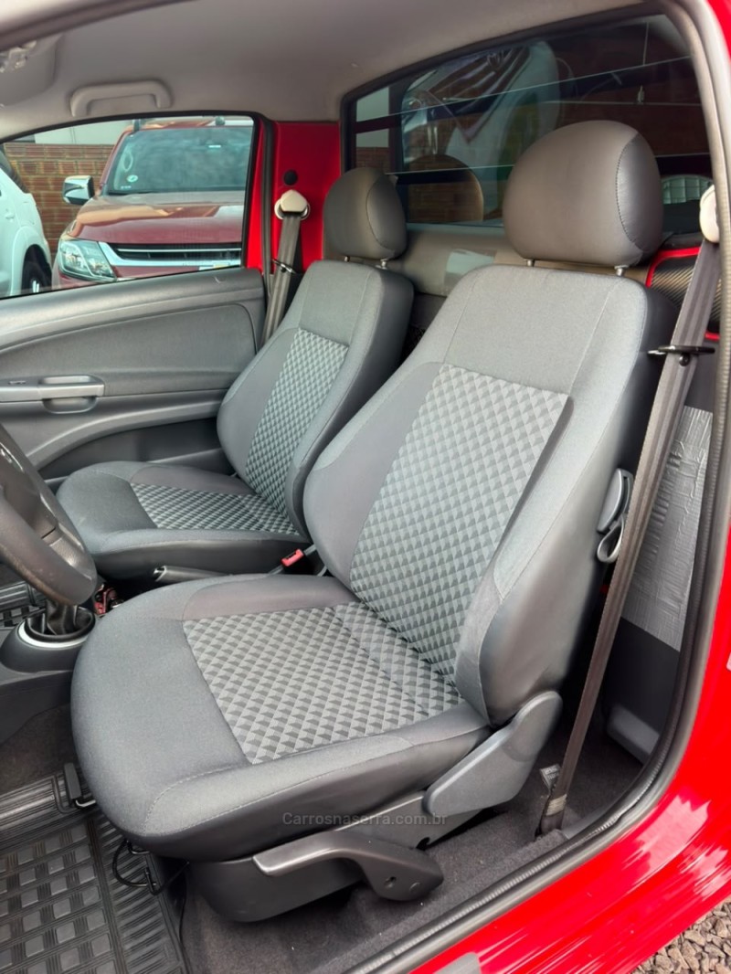 SAVEIRO 1.6 MI TRENDLINE CD 8V FLEX 2P MANUAL - 2015 - LAJEADO