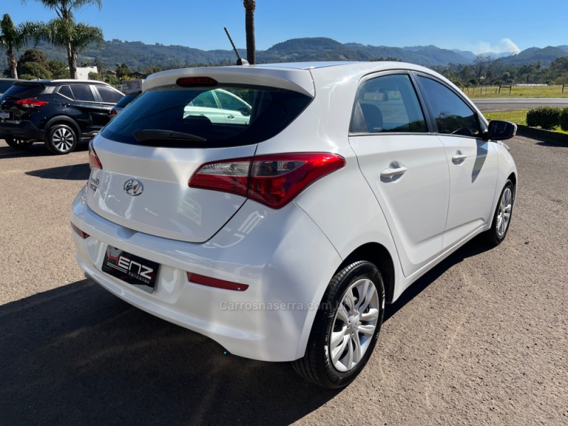 HB20 1.0 COMFORT 12V FLEX 4P MANUAL - 2016 - BOM PRINCíPIO