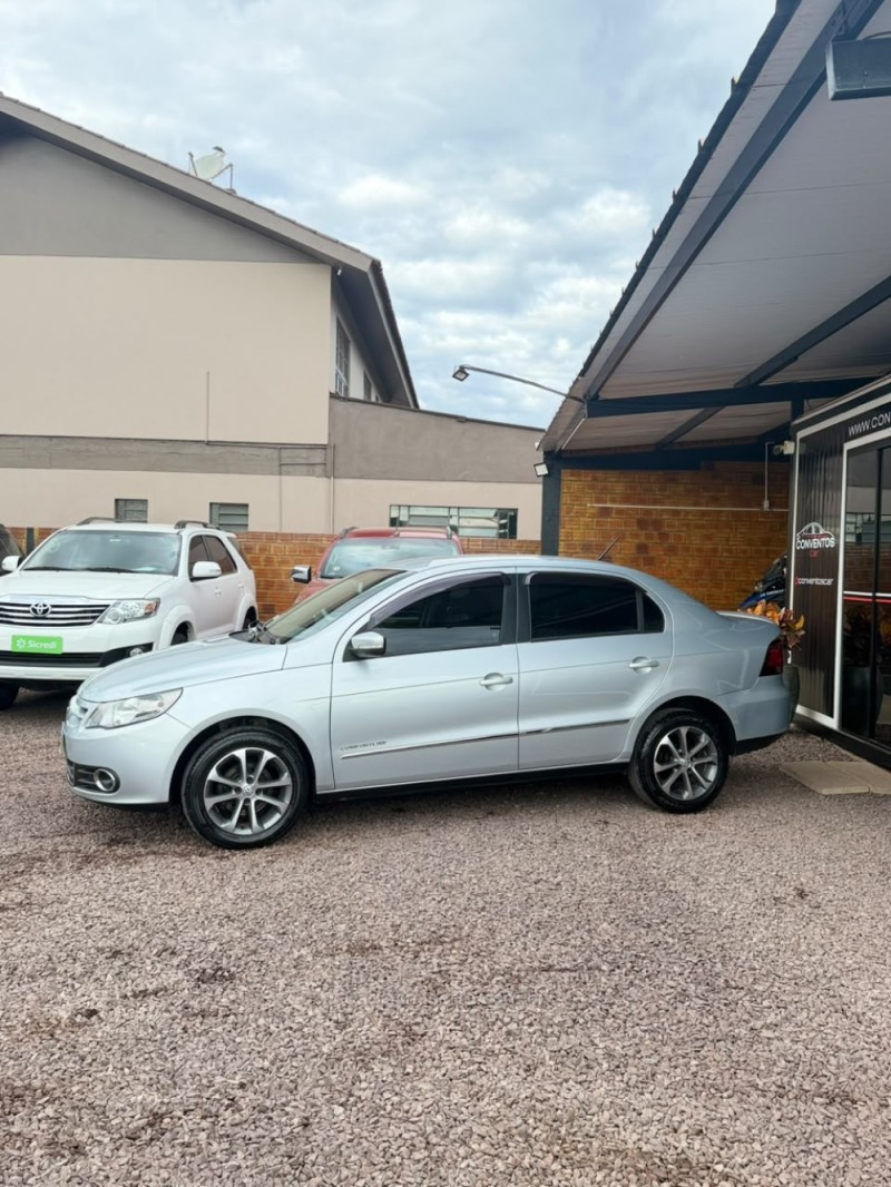 VOYAGE 1.6 MI COMFORTLINE 8V FLEX 4P MANUAL - 2012 - LAJEADO