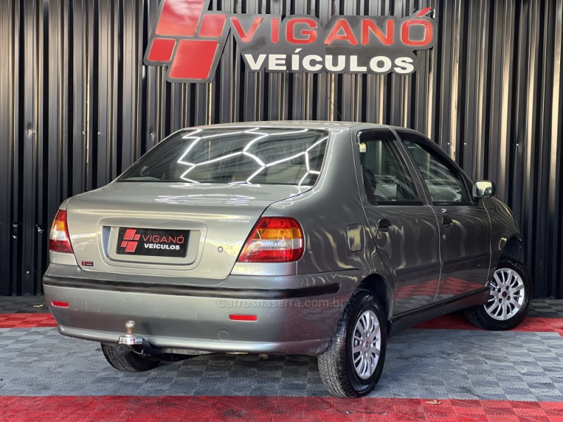 SIENA 1.0 MPI FIRE 8V GASOLINA 4P MANUAL - 2005 - CAXIAS DO SUL
