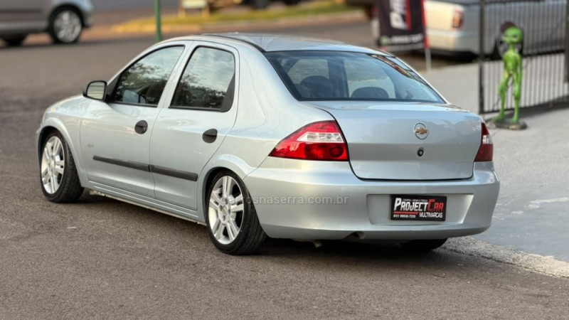 PRISMA 1.4 MPFI JOY 8V FLEX 4P MANUAL - 2009 - NOVO HAMBURGO