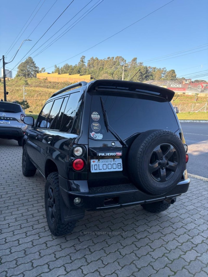PAJERO TR4 2.0 4X4 16V 133CV FLEX 4P MANUAL - 2008 - CAXIAS DO SUL
