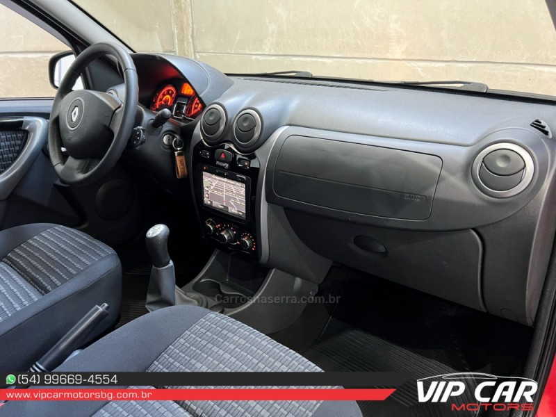 SANDERO 1.6 PRIVILÉGE 8V FLEX 4P MANUAL - 2013 - FARROUPILHA