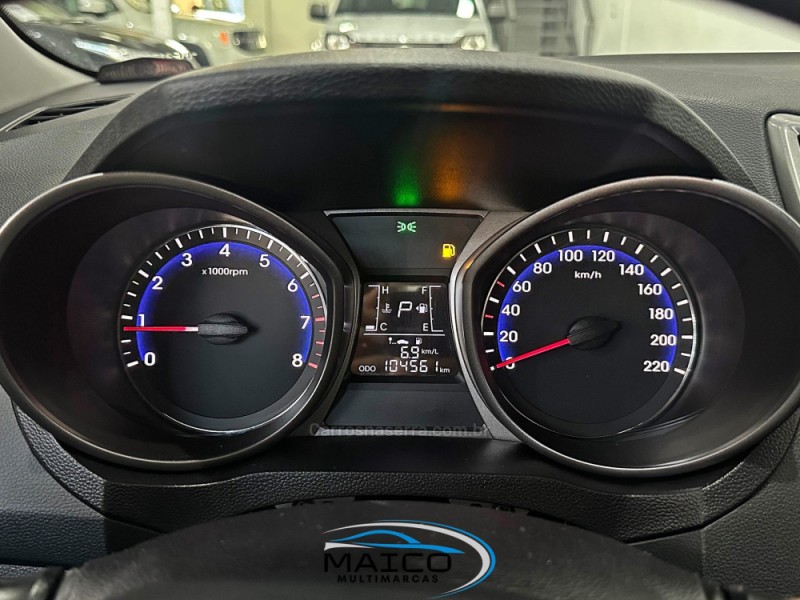 HB20 1.6 COMFORT PLUS 16V FLEX 4P AUTOMÁTICO - 2015 - NOVO HAMBURGO