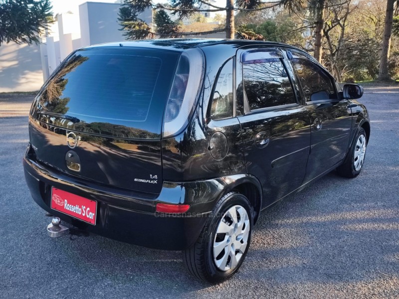 CORSA 1.4 MPFI PREMIUM 8V FLEX 4P MANUAL - 2010 - FARROUPILHA