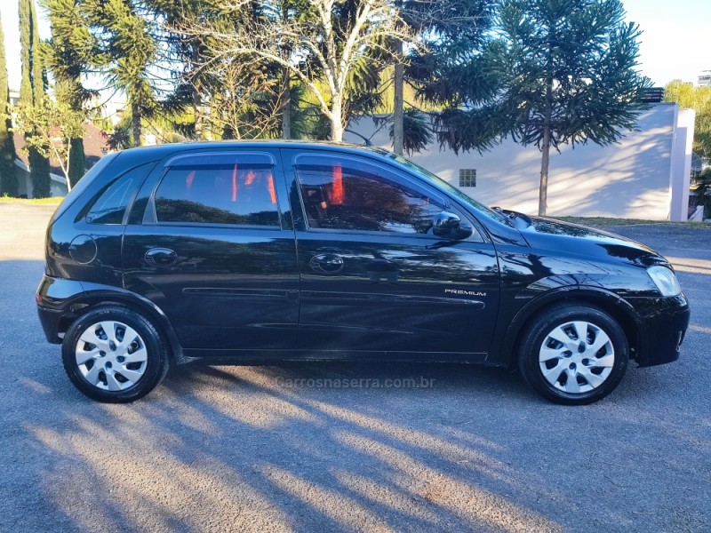 CORSA 1.4 MPFI PREMIUM 8V FLEX 4P MANUAL - 2010 - FARROUPILHA