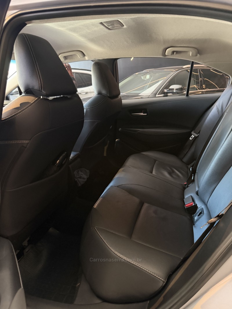 COROLLA 2.0 XEI 16V FLEX 4P AUTOMÁTICO - 2023 - CAXIAS DO SUL